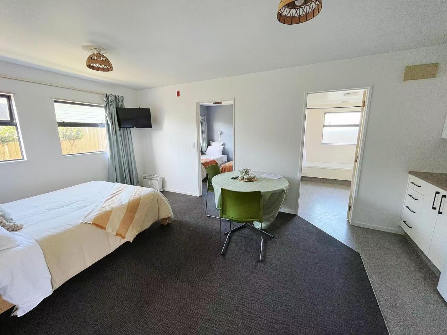 Aaa Northlands Motel Christchurch Extérieur photo
