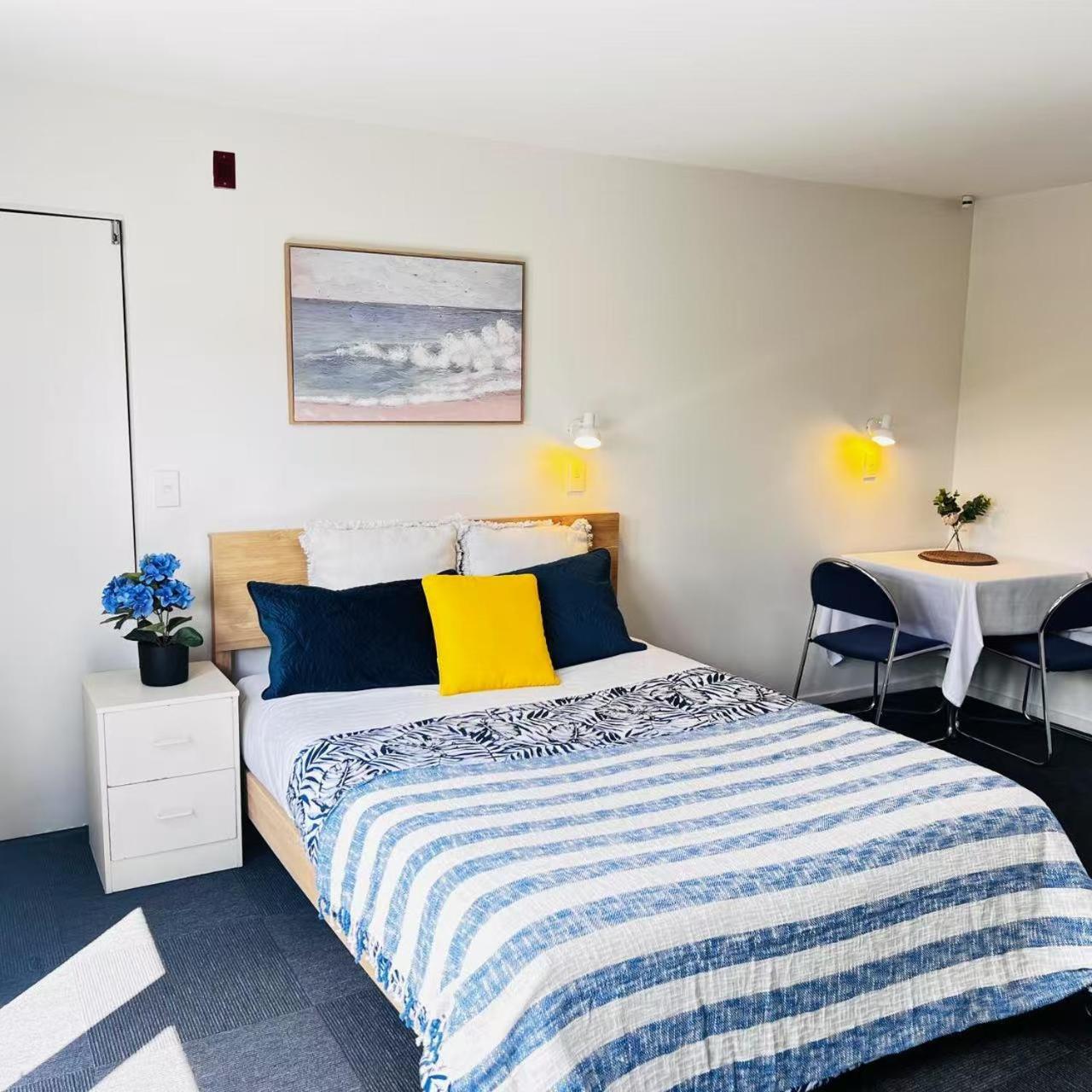 Aaa Northlands Motel Christchurch Extérieur photo