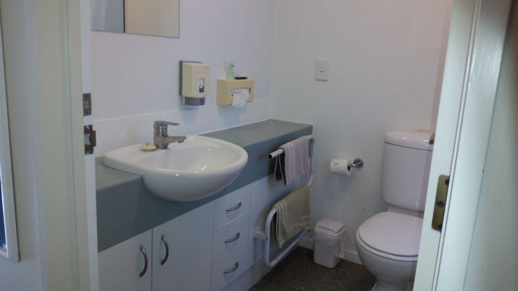 Aaa Northlands Motel Christchurch Extérieur photo
